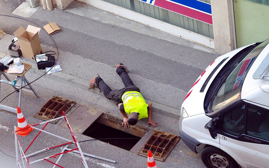 comment déboucher canalisation wc Orly