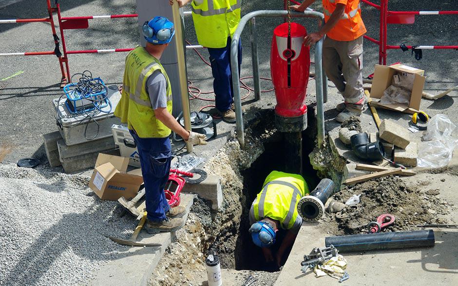 comment déboucher des wc Poissy